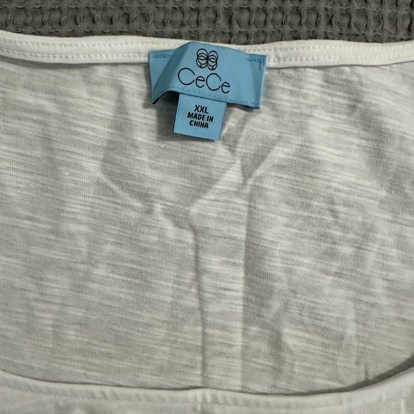 Cece Blouse - Picture 2 of 2